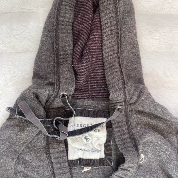 abercrombie hoodie! - Picture 3 of 7